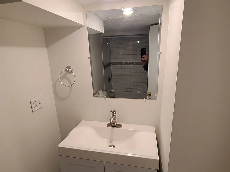 148 Endicott St #B — Photo 7