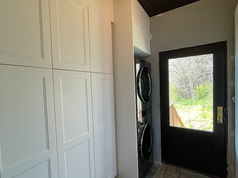 84 W Apricot Ave — Photo 19