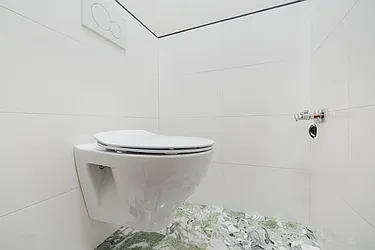 Rented by Space Link Realty