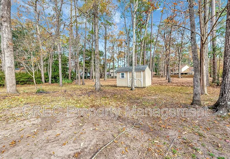 321 Shaftesbury Ln — Photo 31