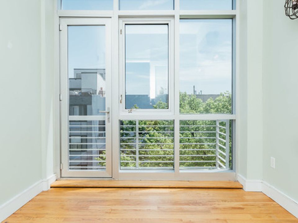 1st image of 319 Melrose St #3G