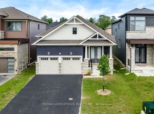 22 Simona Ave, Wasaga Beach, ON L9Z 0L4
