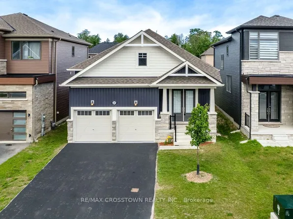 22 Simona Ave, Wasaga Beach, ON L9Z 0L4