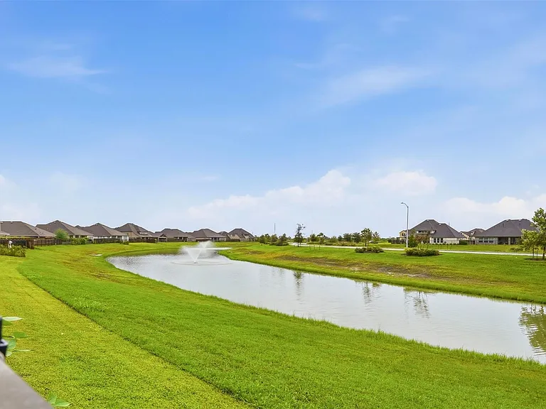 15551 Blue Lake Dr — Photo 25