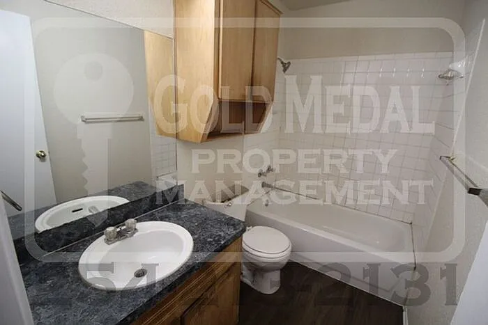 1408 Dugger Cir #A — Photo 15