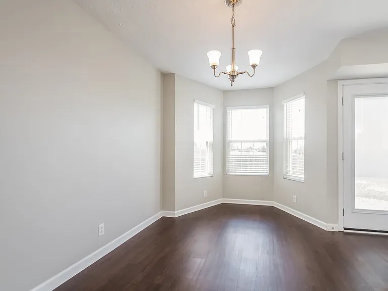 2636 Apostle Ln — Photo 4