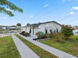 709 NW 7th St, Dania Beach, FL 33004