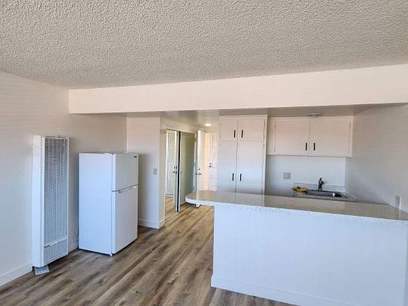 3rd image of 18205 Grevillea Ave #8