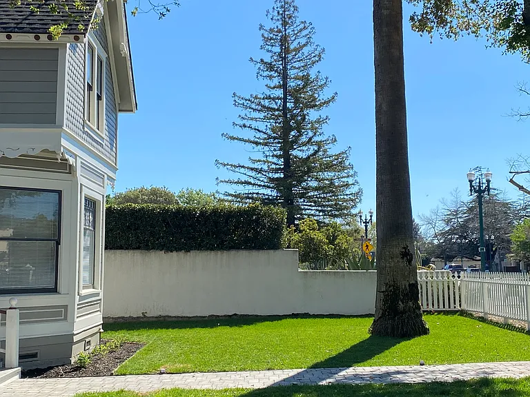 578 Broadway — Photo 33