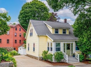 16 Locke St, Arlington, MA 02476