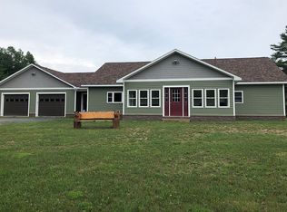 138 Dix Rd, Hardwick, VT 05843
