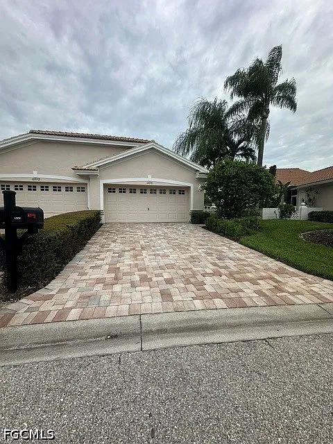 2 bed, 2.0 bath, 1543 sqft, $1,795 — Photo 1