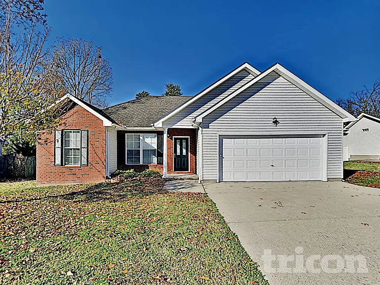 407 Barking Dr — Photo 2