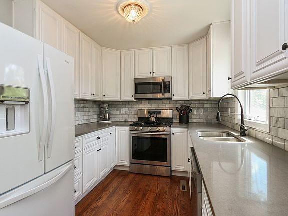 5th image of 9002 Jarboe St