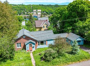 204 W Douglass Ave, Houghton, MI 49931