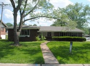 2414 Burchard Dr, Saint Louis, MO