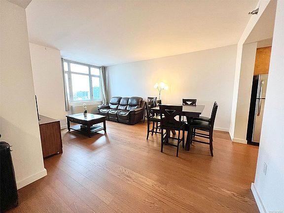 4th image of 40-26 College Point Blvd Unit Penthouse 202
