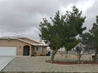 12782 Pawnee Rd, Apple Valley, CA 92308