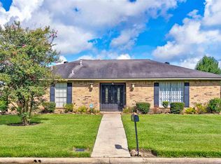 3731 Blackberry Ln, Port Arthur, TX 77642