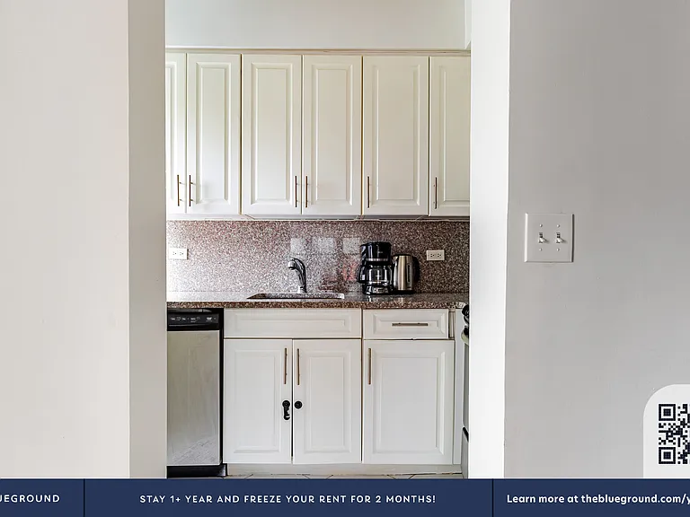 400 E 57th St #6C — Photo 6