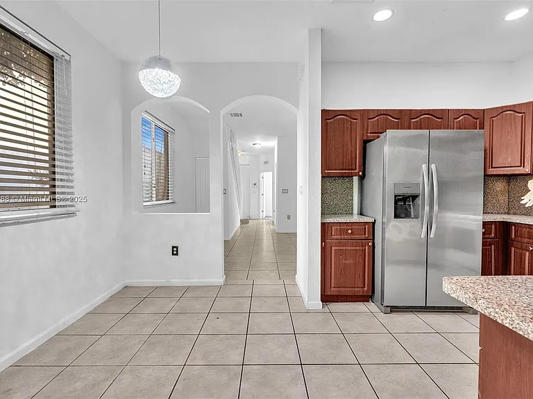 21205 NW 14th Pl — Photo 4
