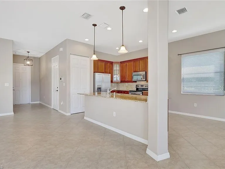 5374 Ferris Ave — Photo 17