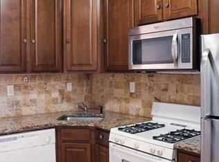111 Hutton St #D77A47A37, Jersey City, NJ 07307