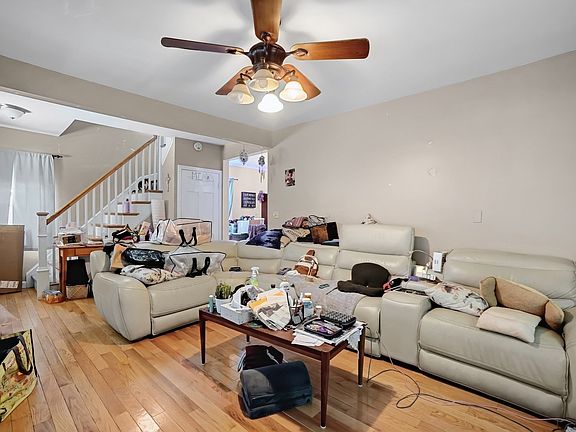 4th image of 24 Foley St