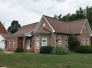 603 N William St, Farmer City, IL 61842