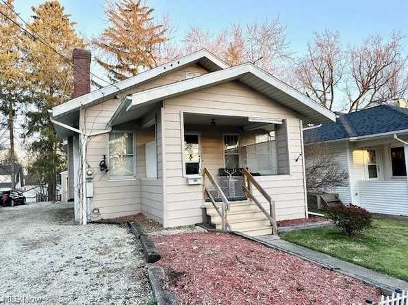 177 Highpoint Ave, Akron, OH 44312