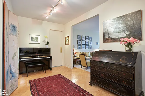 Rented by Brown Harris Stevens | media 23