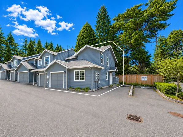15633 44th Avenue W #B-1, Lynnwood, WA 98087