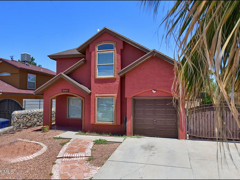12121 Tower Hill Dr — Photo 3