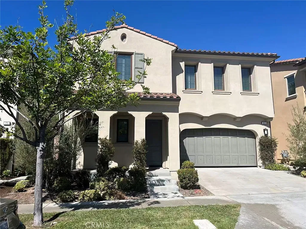 4 bed, 4.5 bath, 2946 sqft, $8,800 — Photo 1