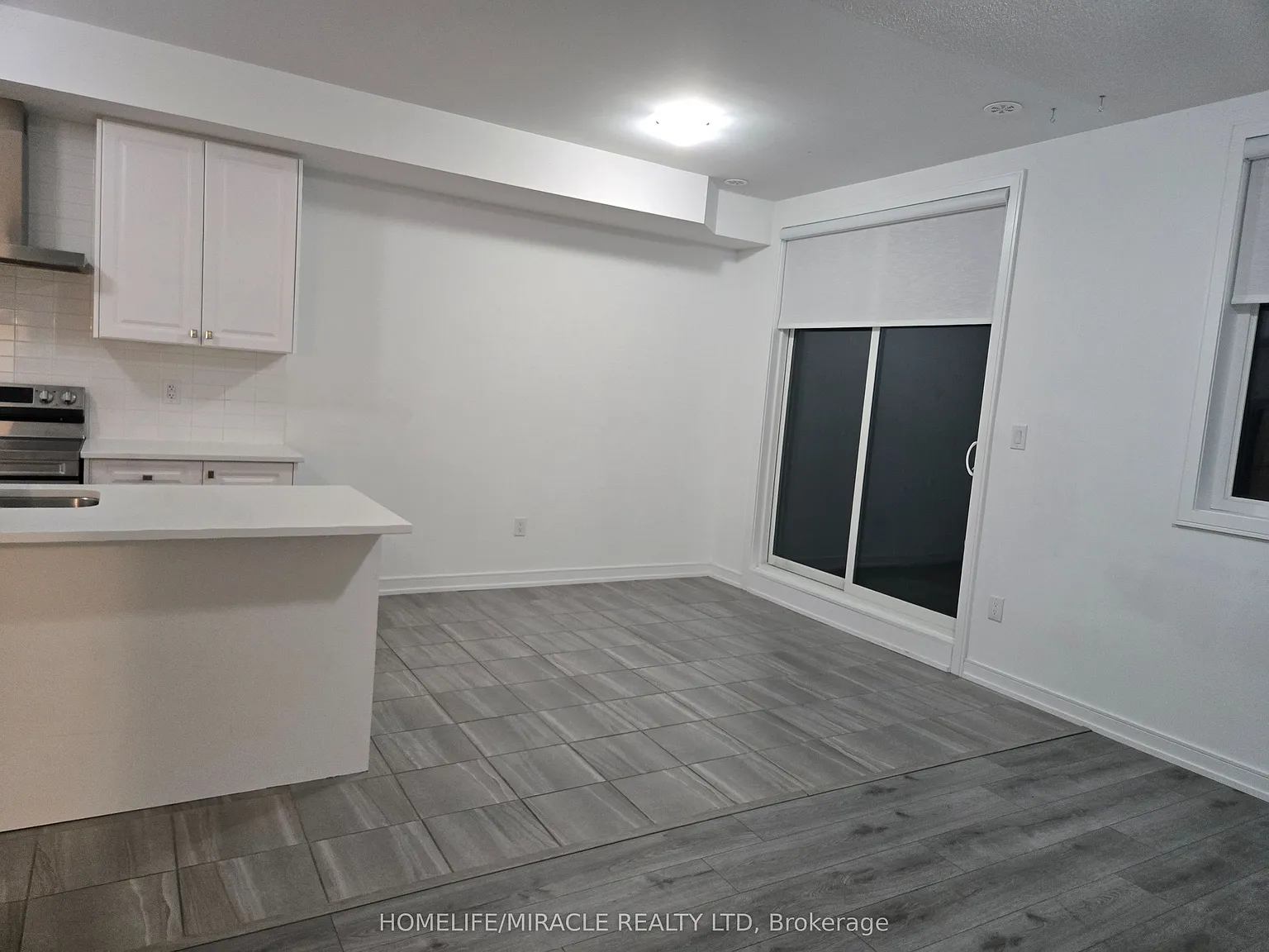 4 bed, $2,695 — Photo 4