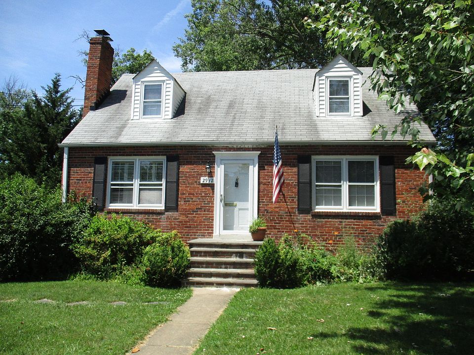 1st image of 2932 Lawrence Dr