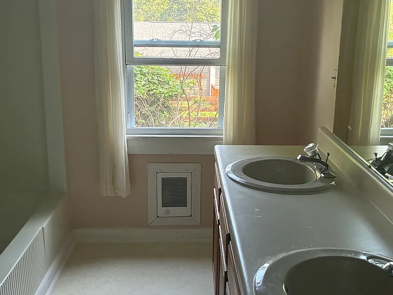 1703 Butternut Rd — Photo 10