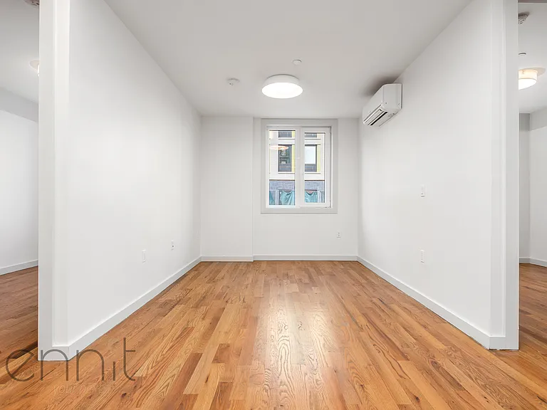 774 Lexington Ave #1A — Photo 6