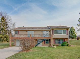 88 Sunset Dr, Hanover, PA 17331