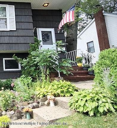 2nd image of 285 Ashland Ave