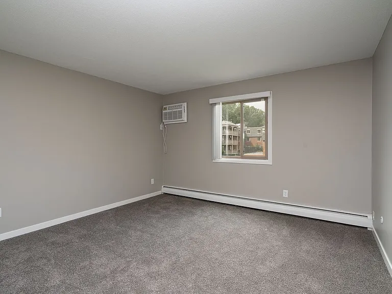 Heatherwood Apartments | MODERNIZED LIVING — Photo 45