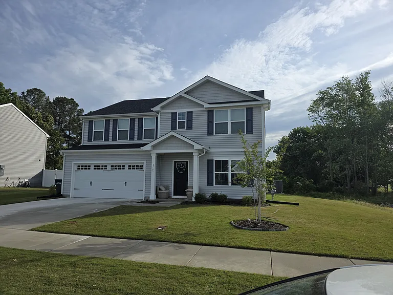 318 Pointers Dr — Photo 3