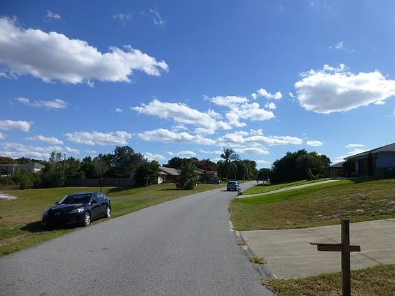 5th image of 2050 Dixie Belle Ave