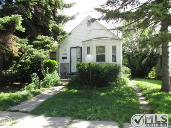 19186 Fenelon St, Detroit, MI 48234