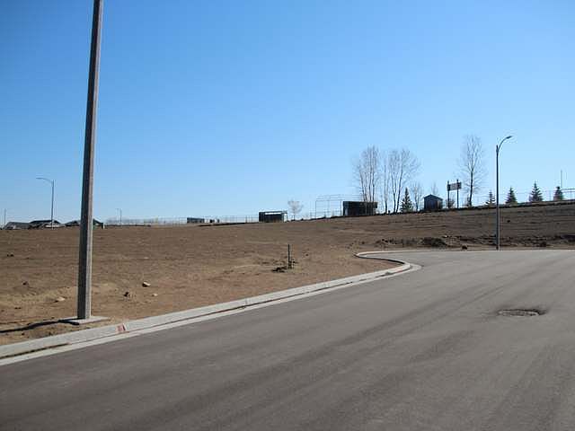 1st image of 405 Lena Ct SE