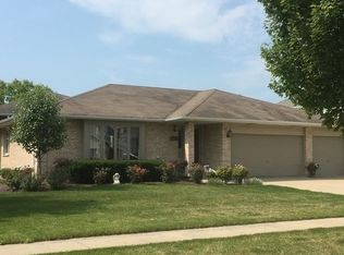 1170 Grand Mesa Ave, New Lenox, IL 60451