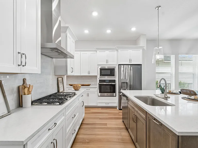 260 Sutton Dr — Photo 22