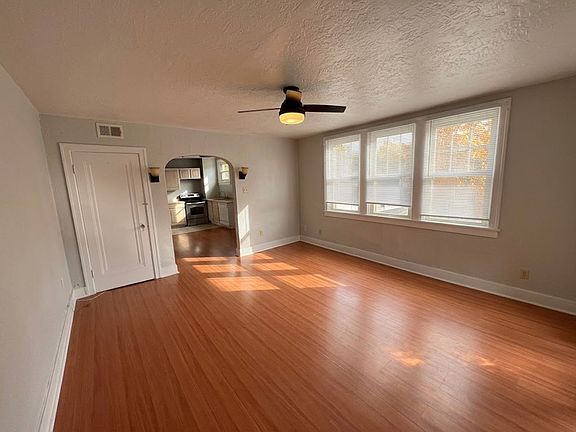 3rd image of 119 Central Sq #4