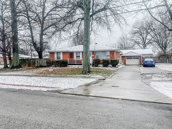 3rd image of 7810 Brewer Dr