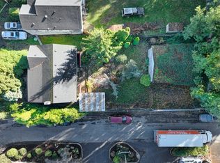 2303 NE 95th St, Seattle, WA 98115